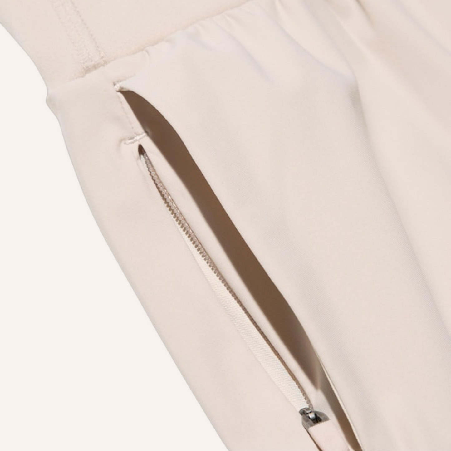 Uniqlo shorts ultra stretch